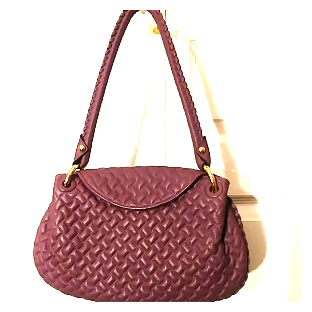 Sera purple quilt leather handbag Italy